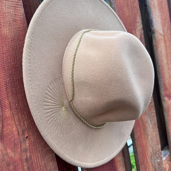 Wide Brim Felt Fedora Hat in Light Brown One Size